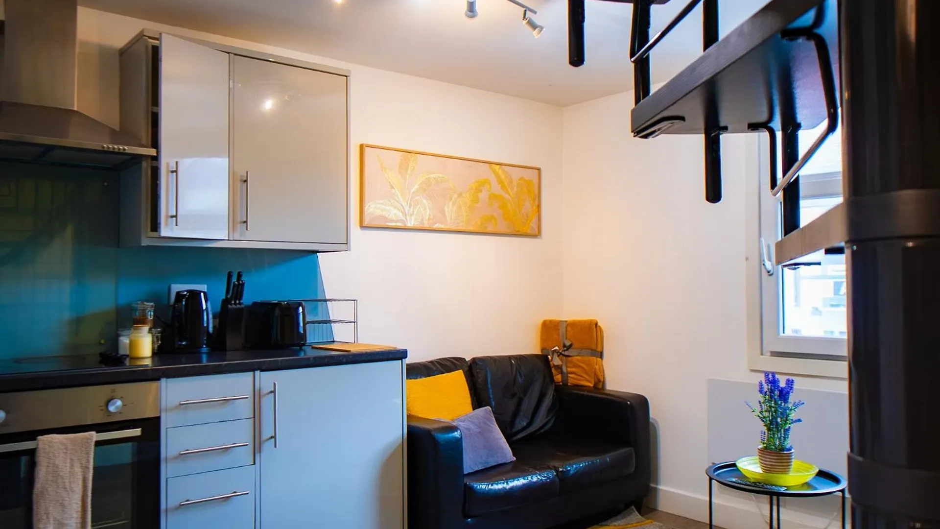 Firdaus Central Apartments Huddersfield 0*,  Royaume-Uni